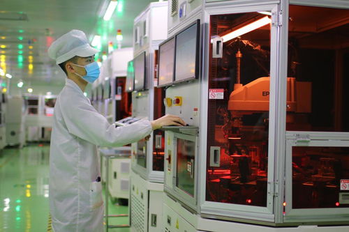 新華全媒 丨科技創(chuàng)新為企業(yè)發(fā)展插上 金翅膀 重慶制造業(yè)企業(yè)轉(zhuǎn)型升級(jí)一線觀察